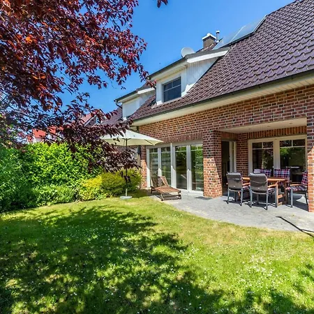 Strandgut Boltenhagen (Ostseebad)