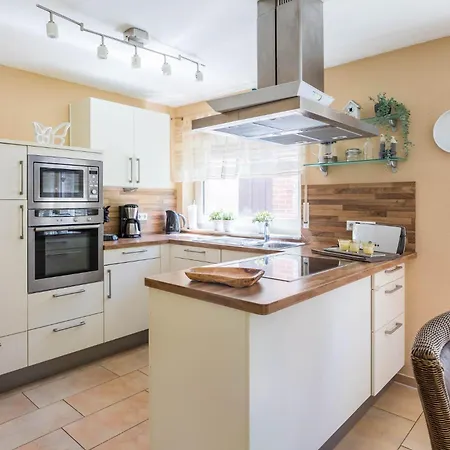 Strandgut Semesterbostad Boltenhagen (Ostseebad)