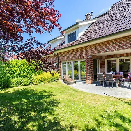 Strandgut * Boltenhagen (Ostseebad)